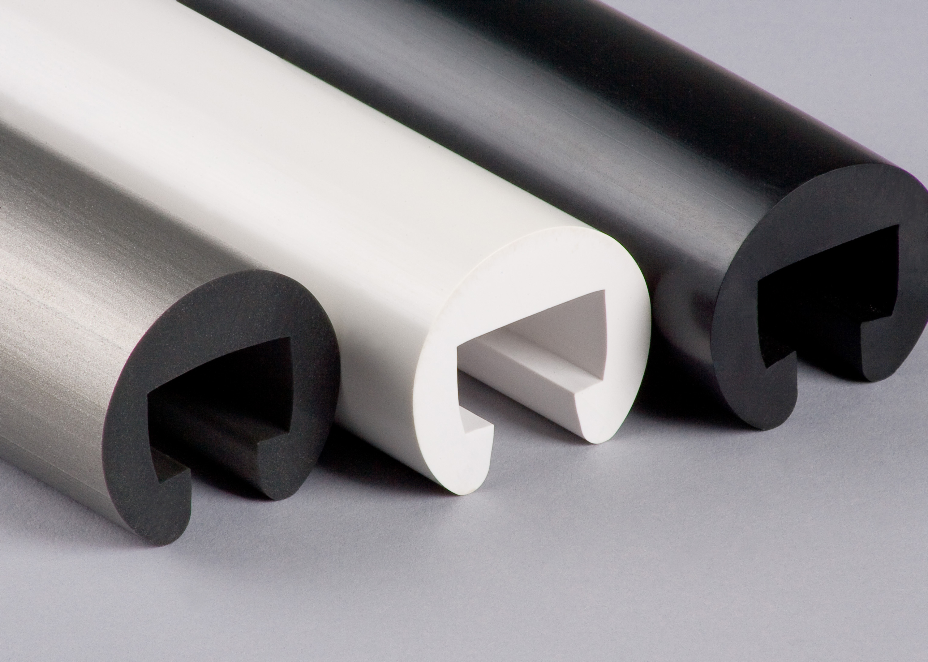 Kunststoffhandlauf Ø 40mm für 25x15mm, signalweiß