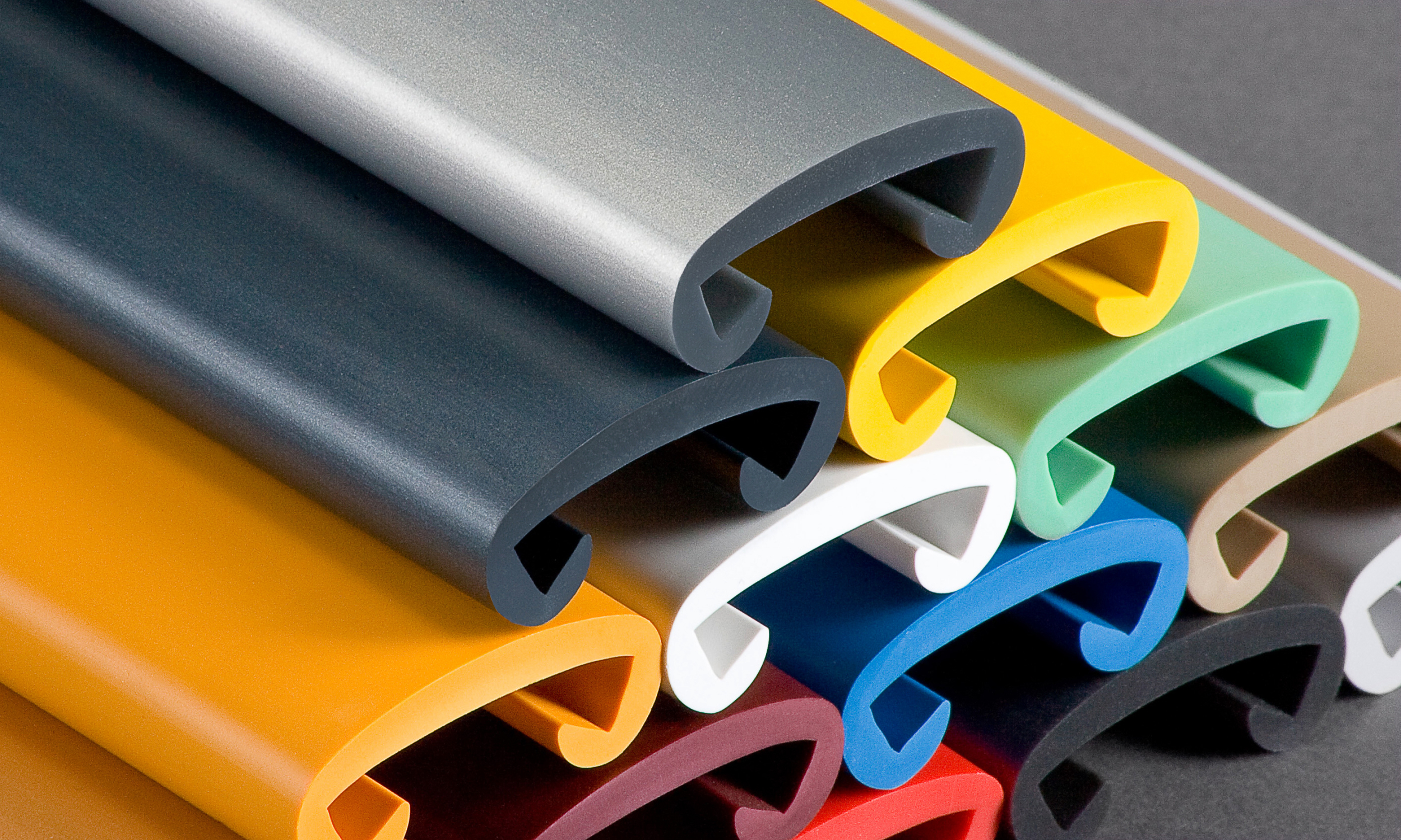 Kunststoffhandlauf für 40x8mm, graubraun